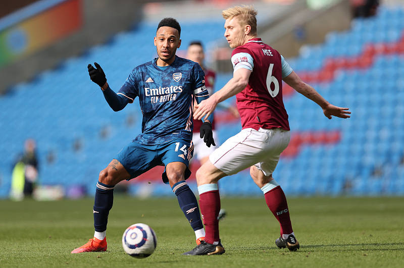 天博体育平台-伯恩利迎来马刺，胜负悬念扑朔迷离